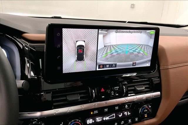 New 2026 Nissan Pathfinder Platinum image 27