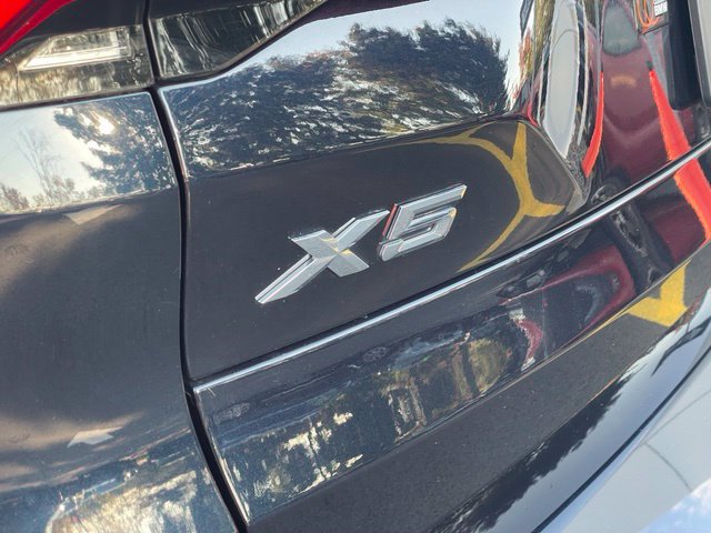 Used 2024 BMW X5 xDrive40i w/ M Sport Package AWD/4WD image 28