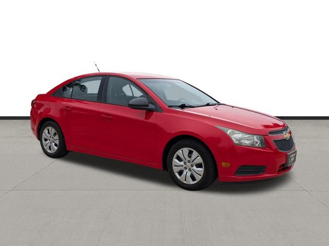Used 2014 Chevrolet Cruze LS FWD image 3