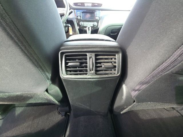 Used 2020 Nissan Rogue Sport S w/ Appearance Package image 24