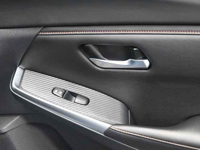 Used 2024 Nissan Sentra SR w/ SR Premium Package image 35