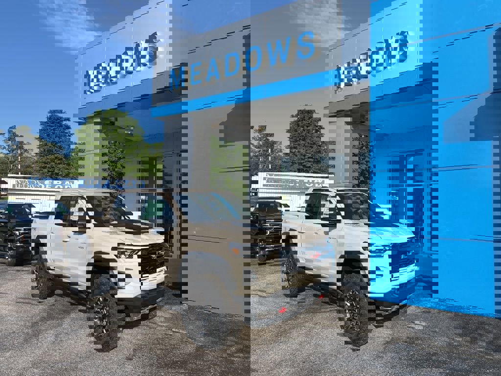 New 2026 Chevrolet Colorado ZR2 w/ Technology Package image 1