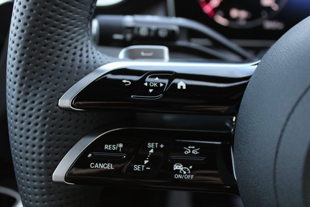 New 2025 Mercedes-Benz GLC 350e 4MATIC image 20