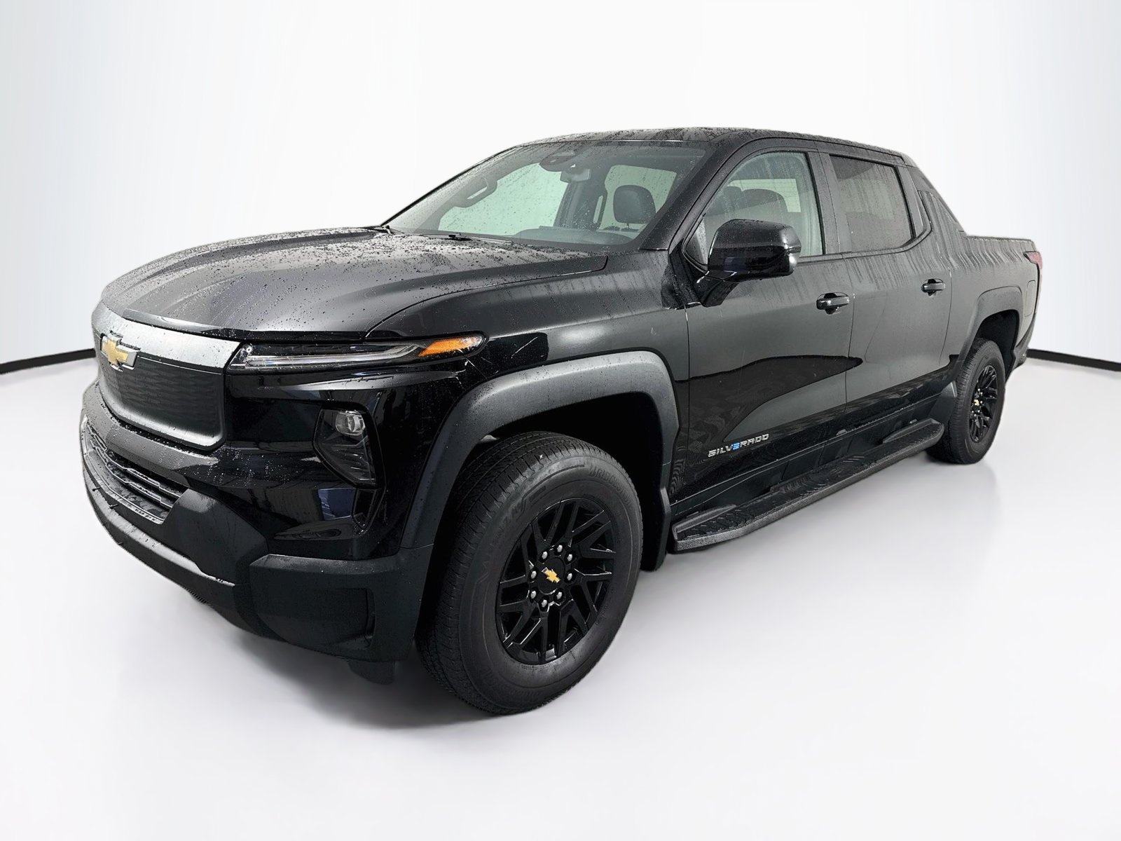 Used 2024 Chevrolet Silverado EV W/T AWD/4WD image 3