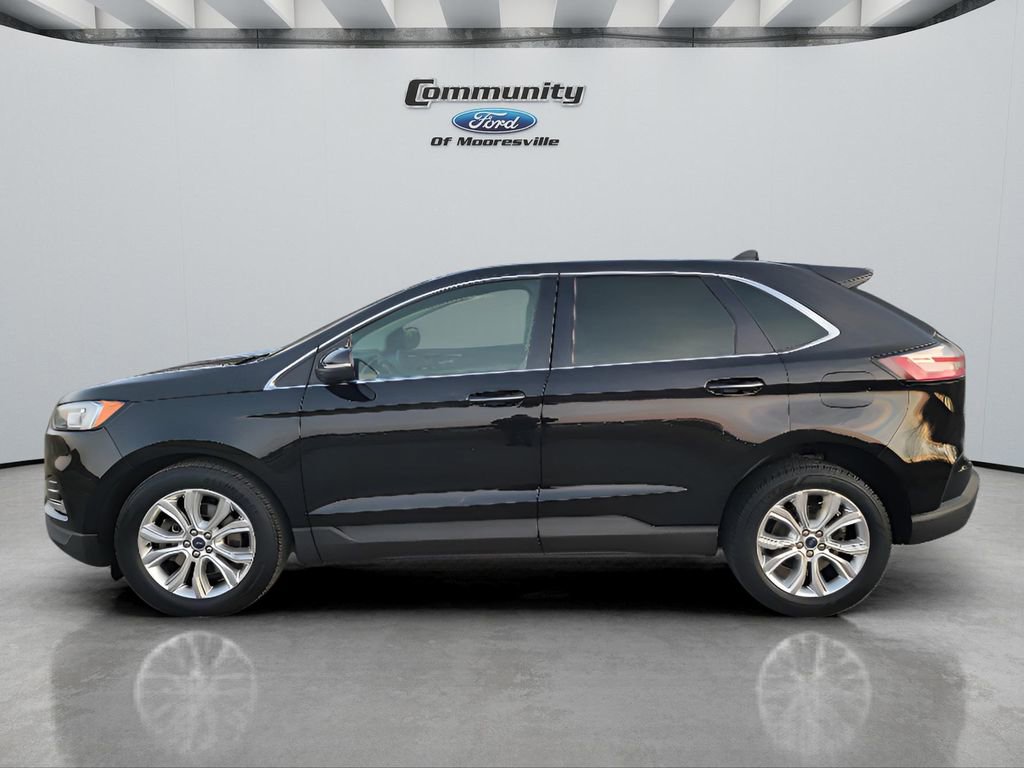 Used 2020 Ford Edge Titanium image 5