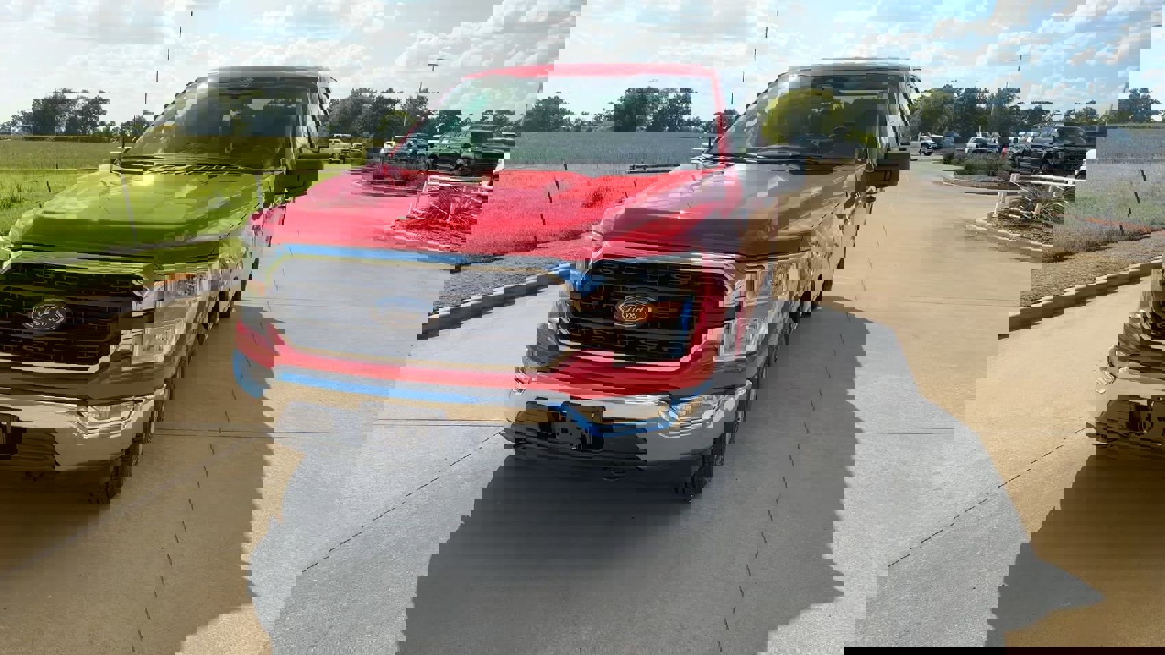 Used 2022 Ford F150 XLT image 4