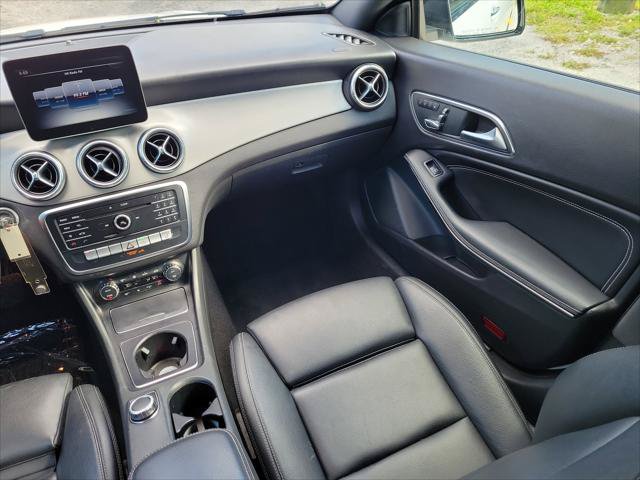 Used 2019 Mercedes-Benz CLA 250 image 11