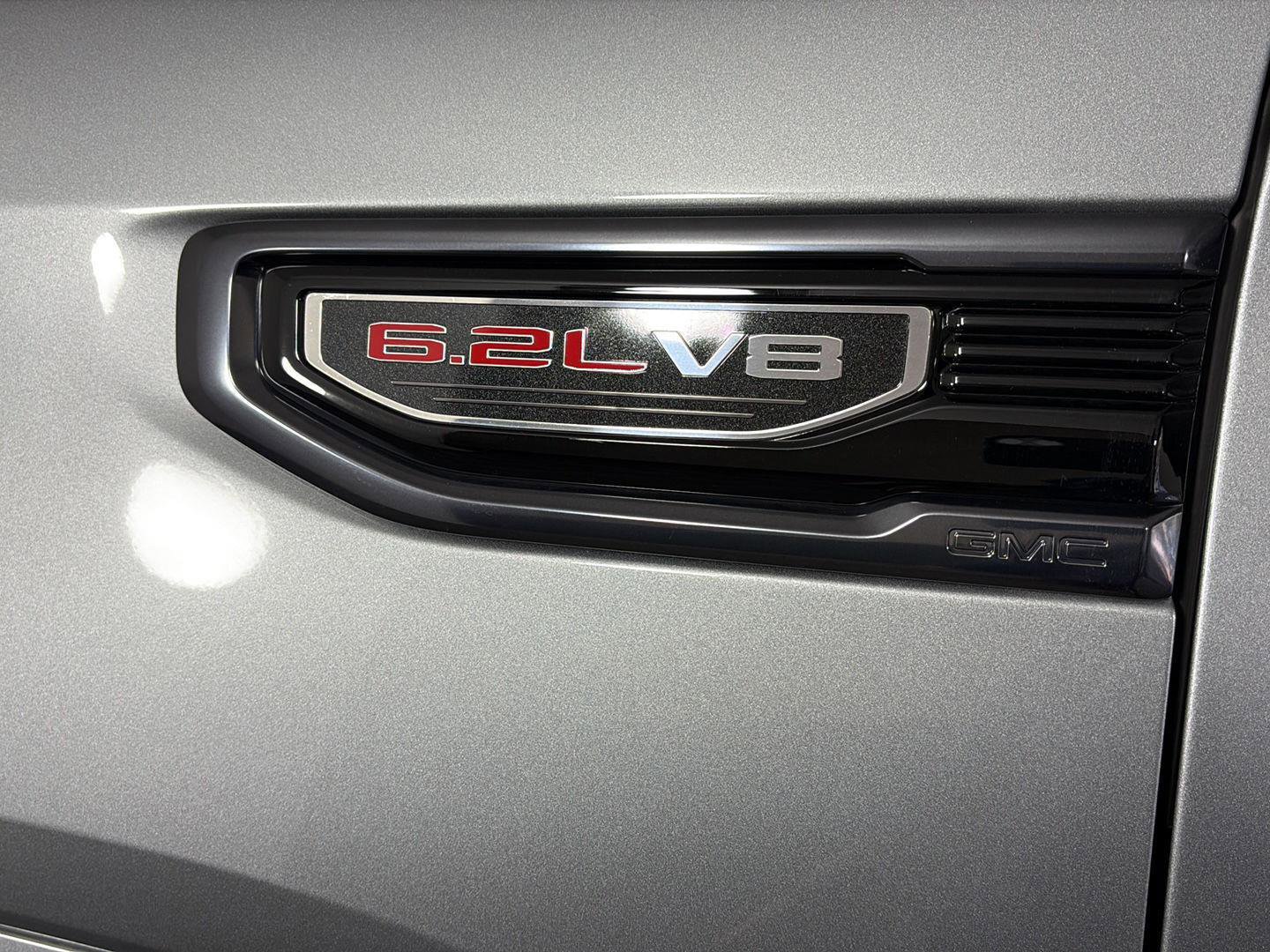 Used 2023 GMC Sierra 1500 AT4 w/ AT4 Premium Package image 10