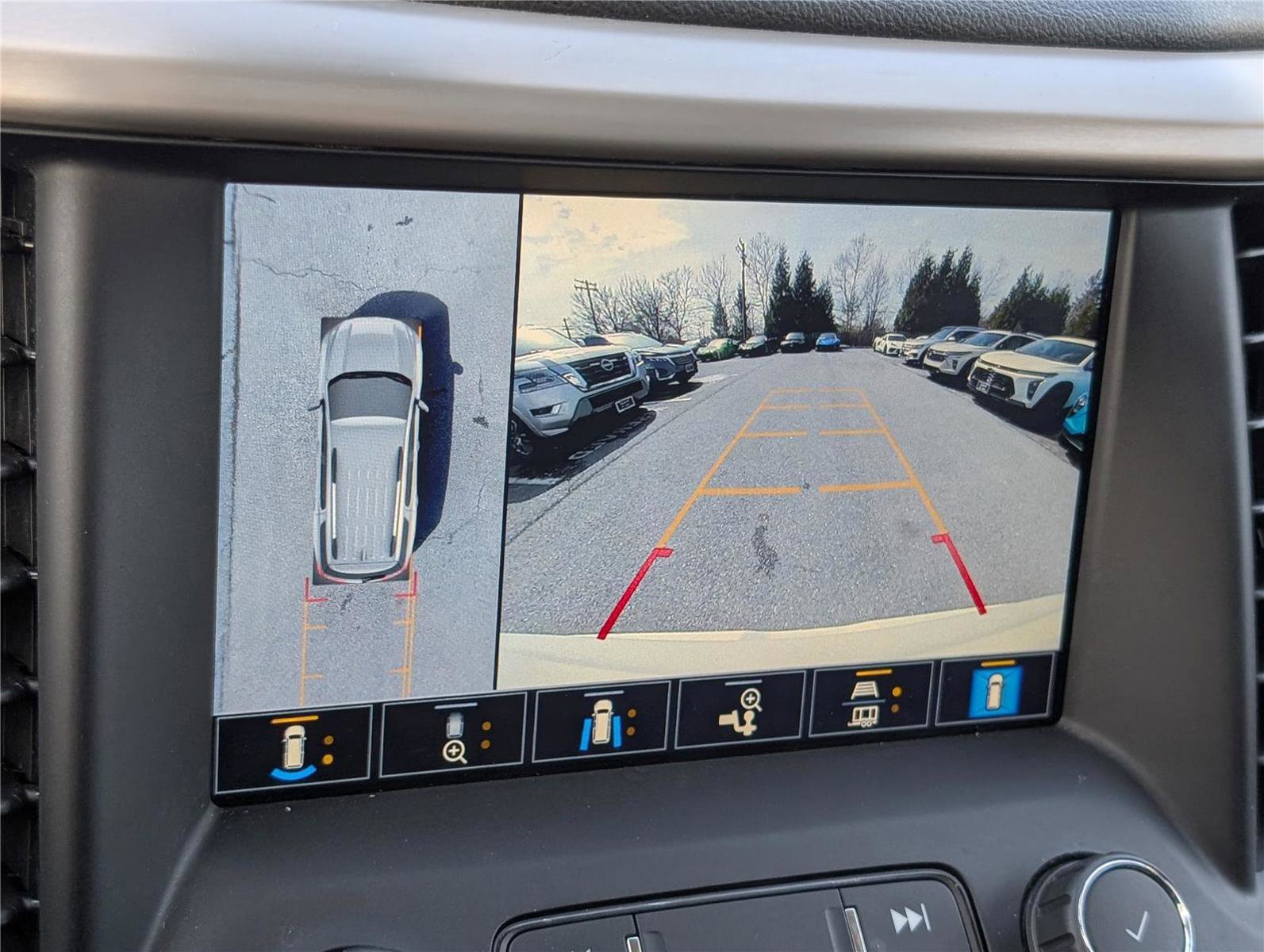 Used 2021 GMC Acadia Denali w/ Denali Ultimate Package image 31