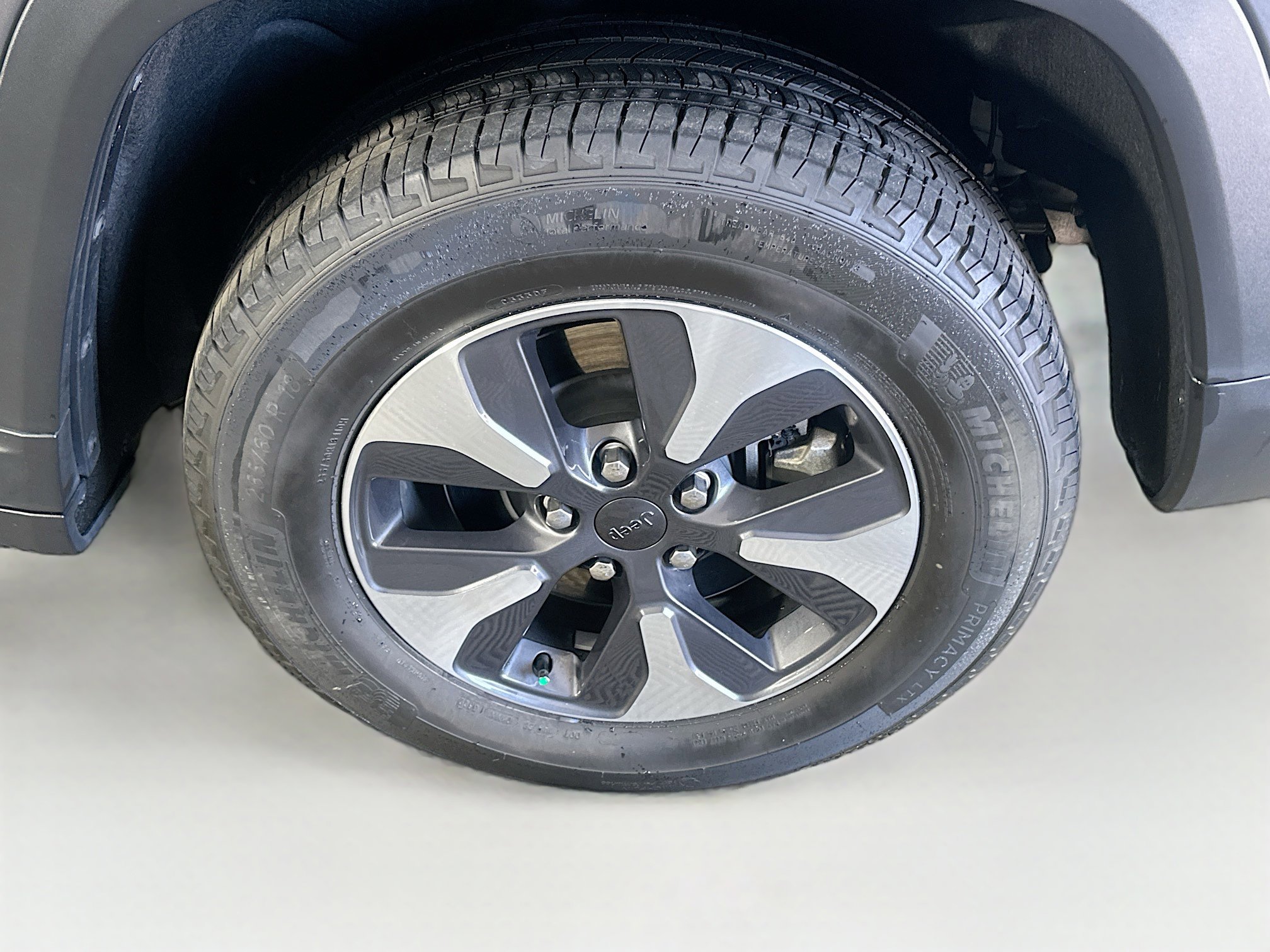 Used 2022 Jeep Grand Cherokee Limited 4xe w/ Luxury Tech Group II image 11