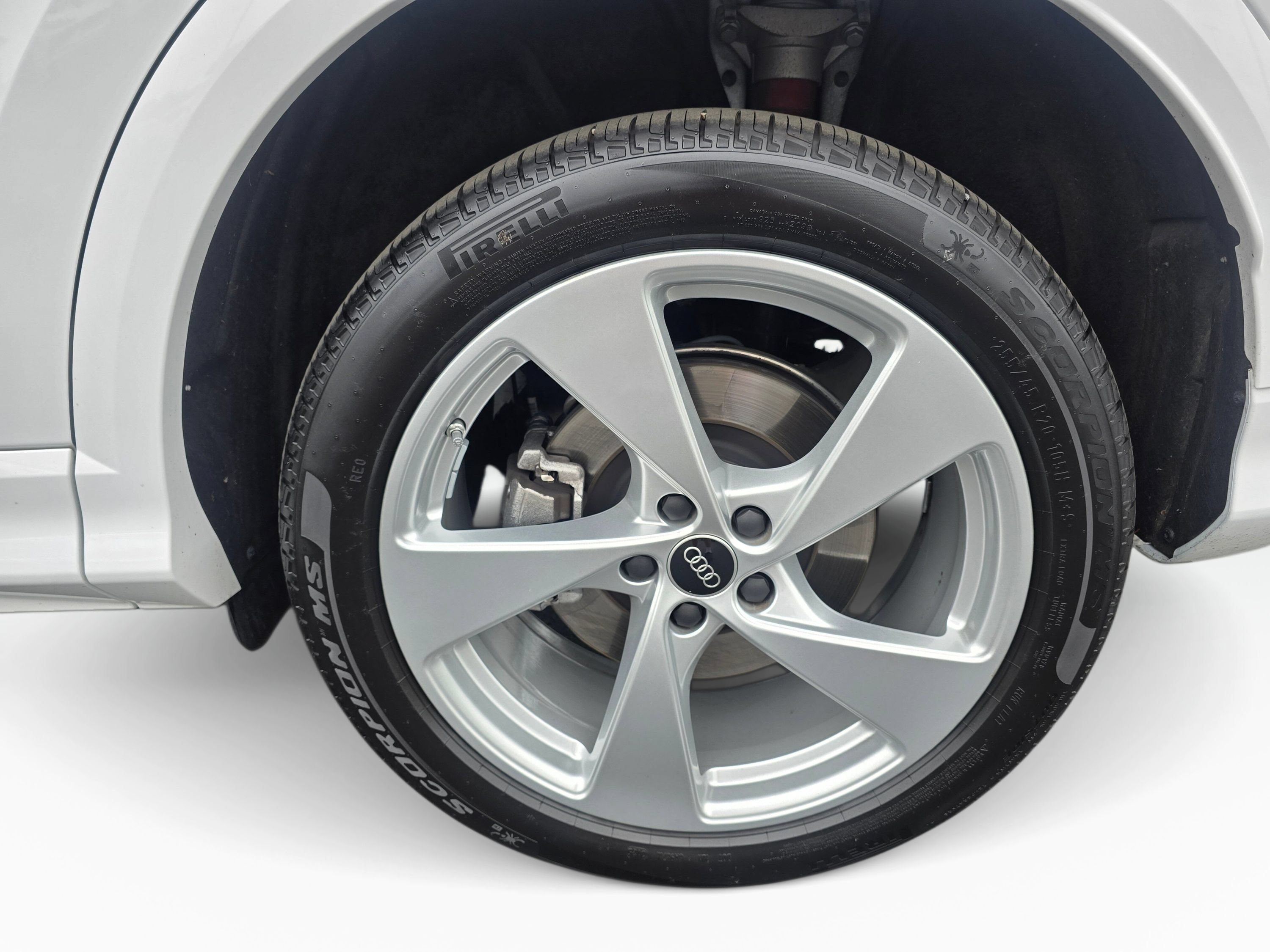 Certified 2025 Audi Q5 Premium Plus w/ Premium Plus AWD/4WD image 20