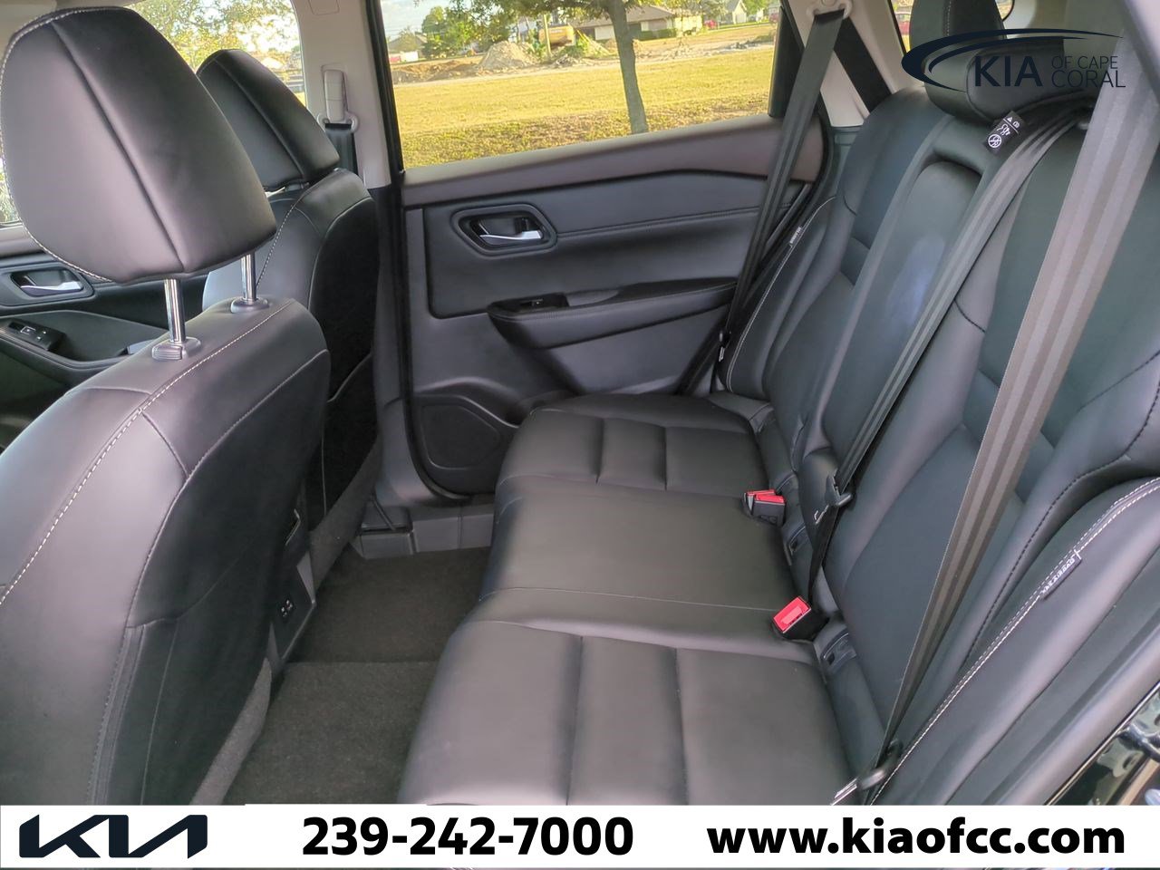 Used 2023 Nissan Rogue SL image 13