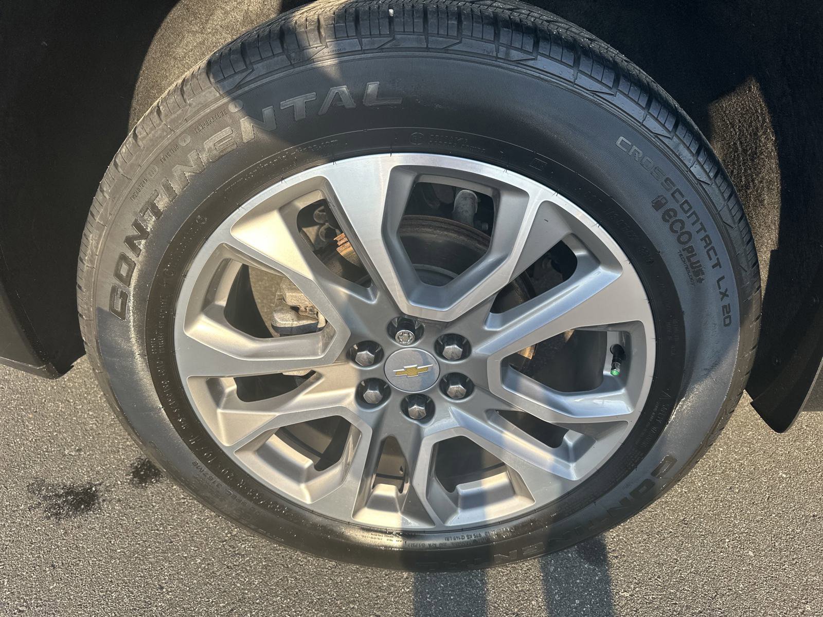 Used 2020 Chevrolet Traverse Premier w/ LPO, Floor Liner Package image 37