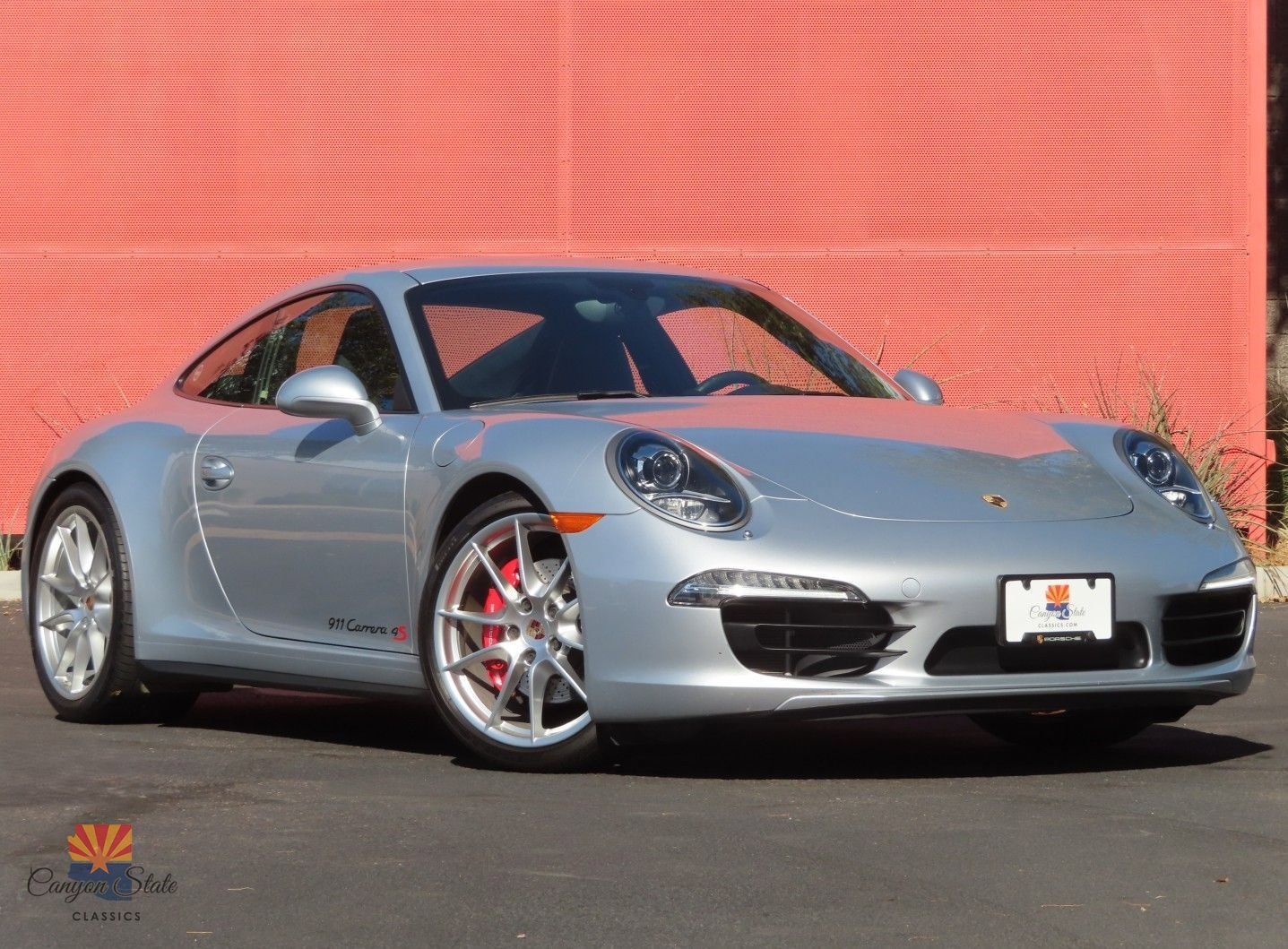 Used 2014 Porsche 911 Carrera 4S image 1