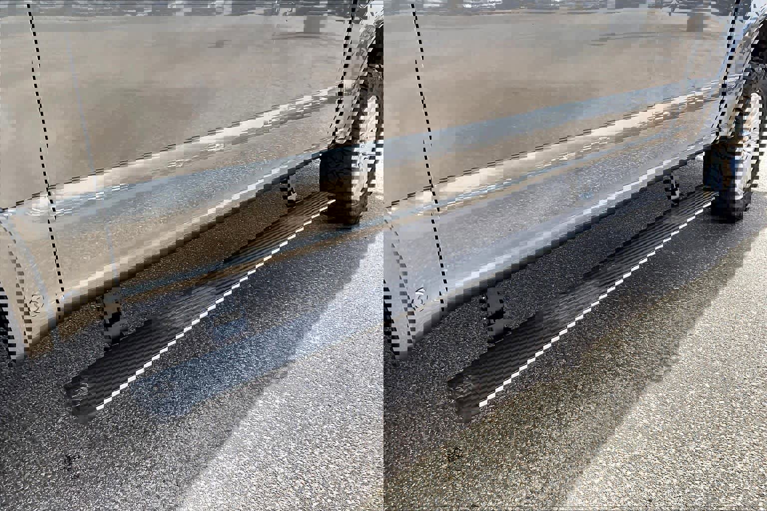 Used 2018 Ford F150 Platinum w/ Equipment Group 701A Luxury image 34