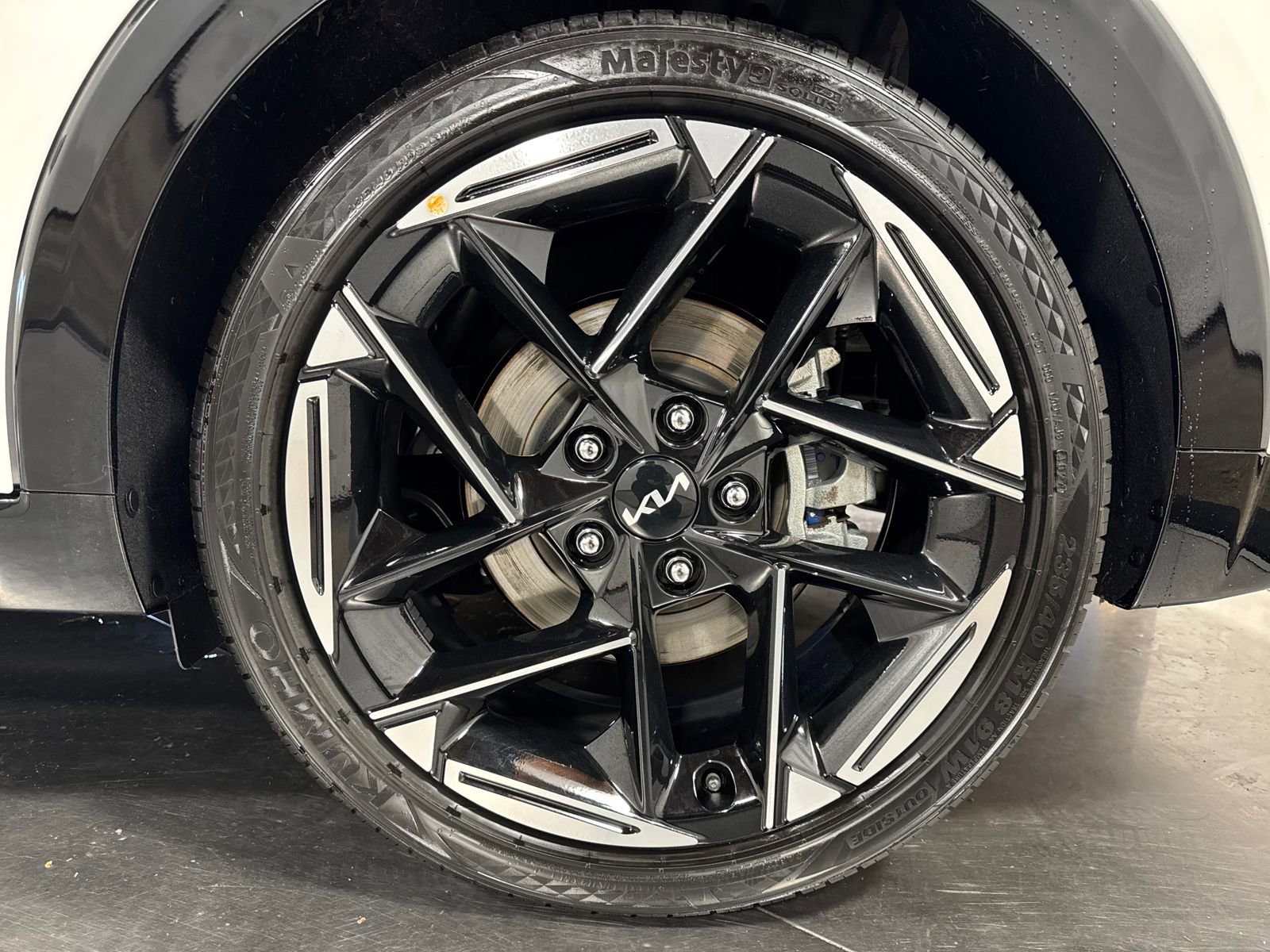 Used 2025 Kia K4 GT-Line w/ GT-Line Premium Package image 16