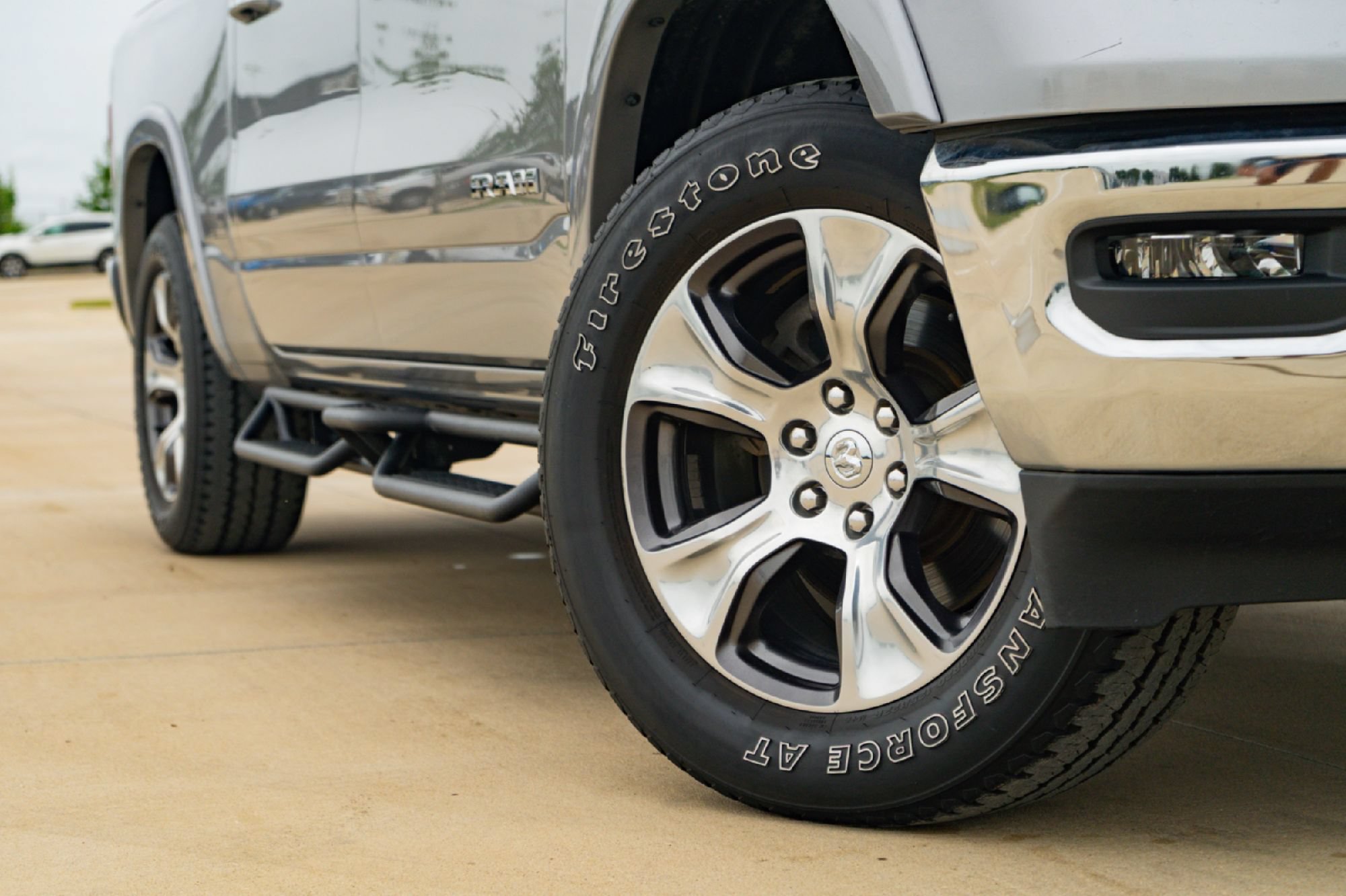 Used 2022 RAM 1500 Laramie AWD/4WD video 2