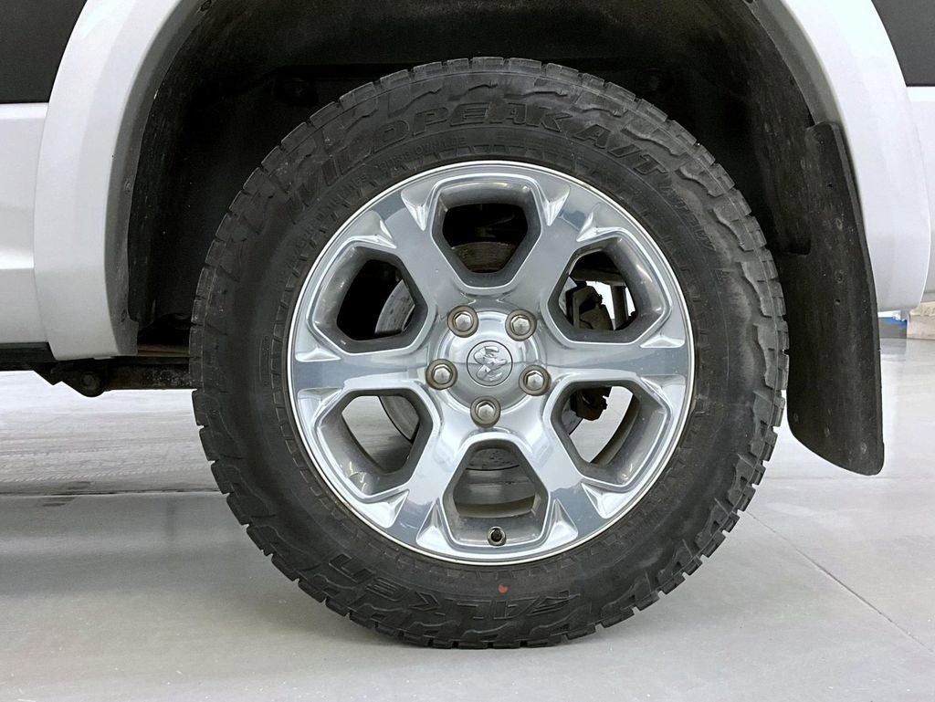 Used 2017 RAM 1500 Laramie w/ Convenience Group AWD/4WD image 22
