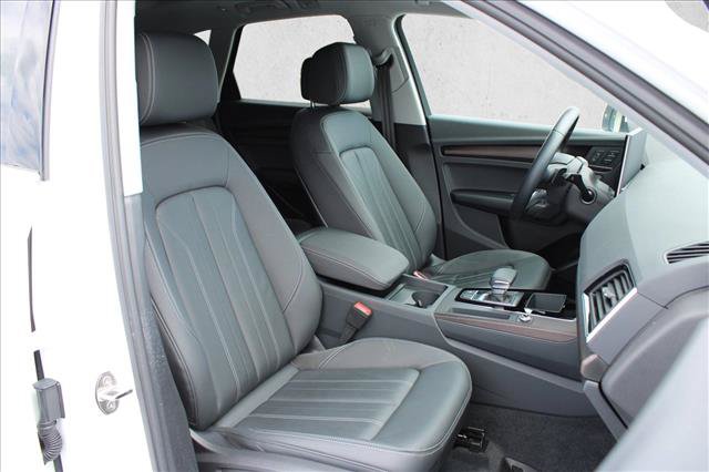 Used 2023 Audi Q5 2.0T Premium w/ Convenience Package AWD/4WD image 28