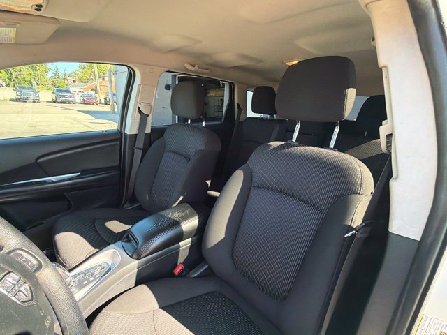 Used 2018 Dodge Journey SE AWD/4WD image 19
