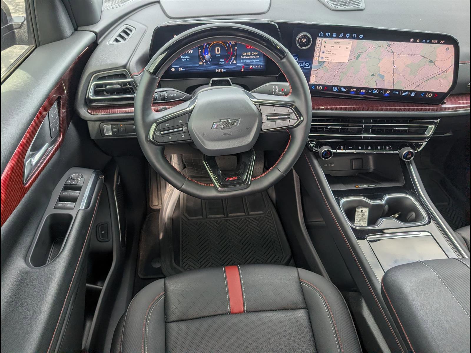 Used 2025 Chevrolet Traverse RS image 10