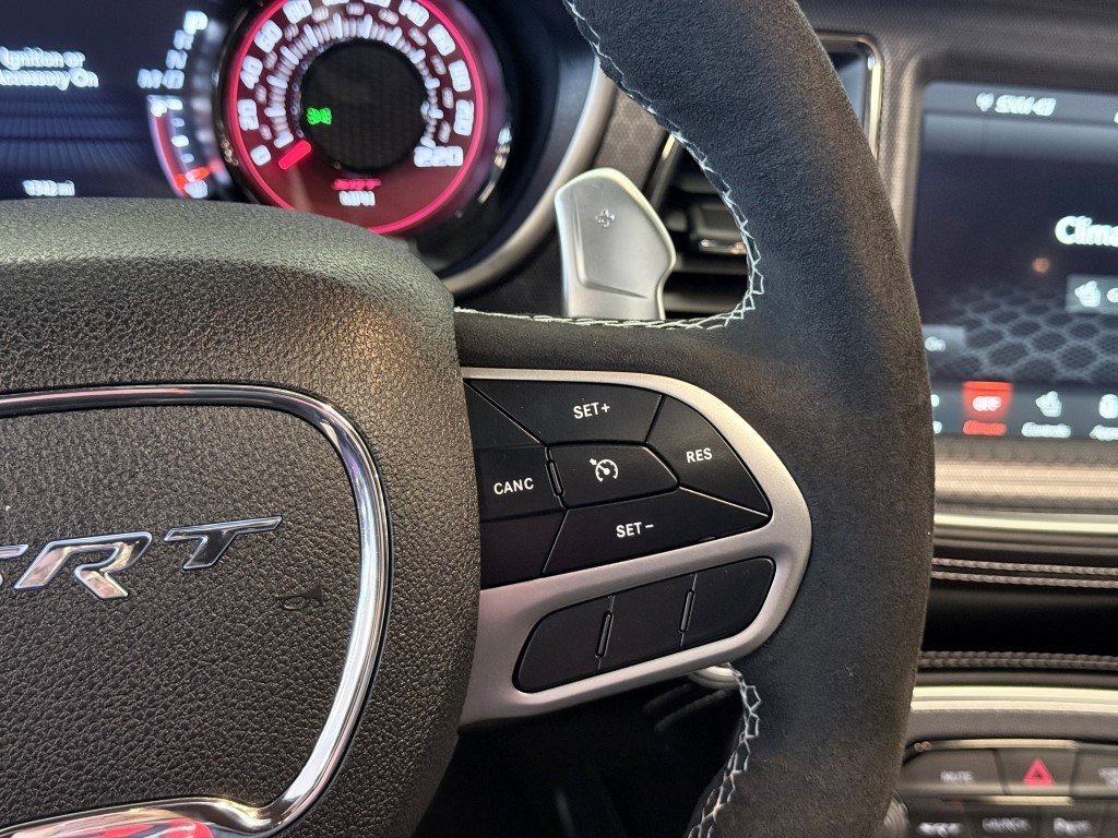 Used 2022 Dodge Challenger SRT Hellcat image 31