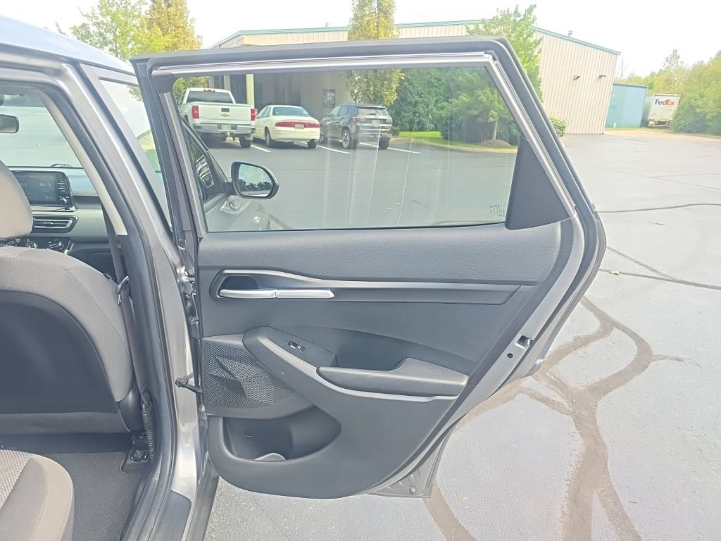 Used 2021 Kia Seltos LX AWD/4WD image 28