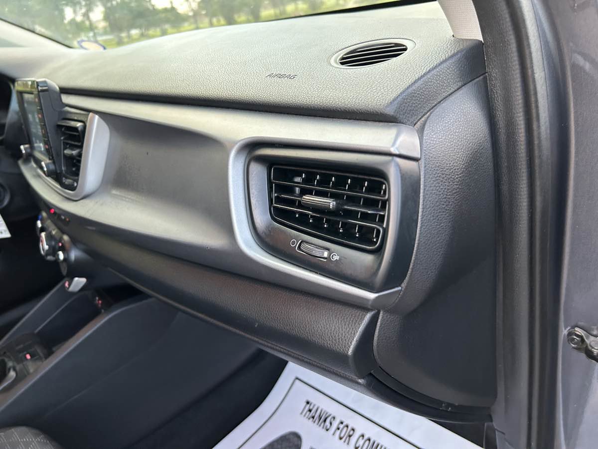 Used 2020 Kia Rio S FWD image 25