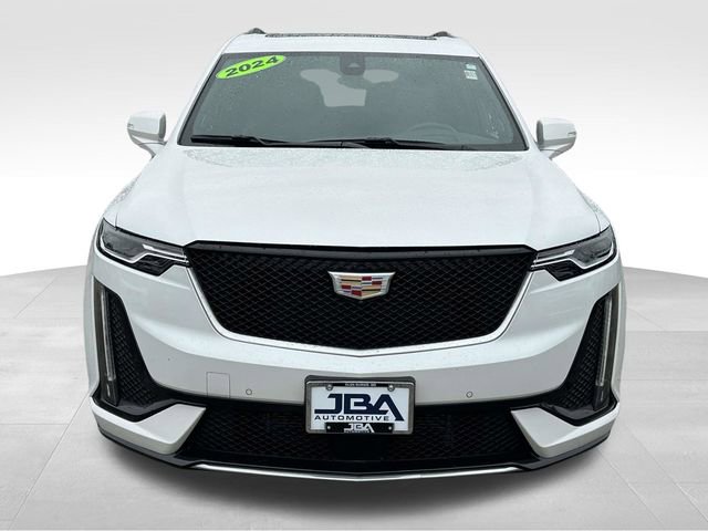 Used 2024 Cadillac XT6 Sport w/ Technology Package AWD/4WD image 25