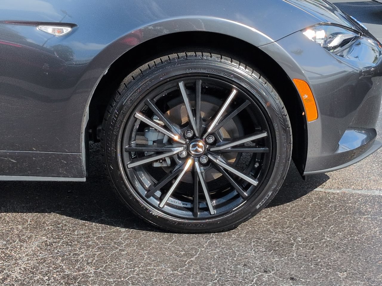 Used 2025 MAZDA MX-5 Miata RF Grand Touring RWD image 11