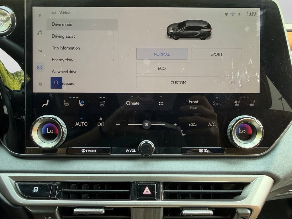 Used 2025 Lexus RX 350h w/ Convenience Package AWD/4WD image 17