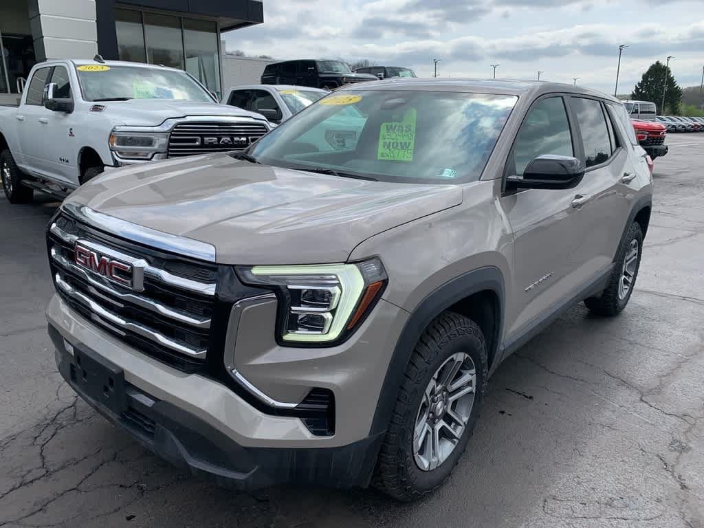 Used 2025 GMC Terrain Elevation AWD/4WD image 8
