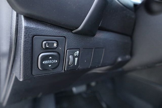 Used 2017 Toyota Corolla SE 50th Anniversary FWD image 19