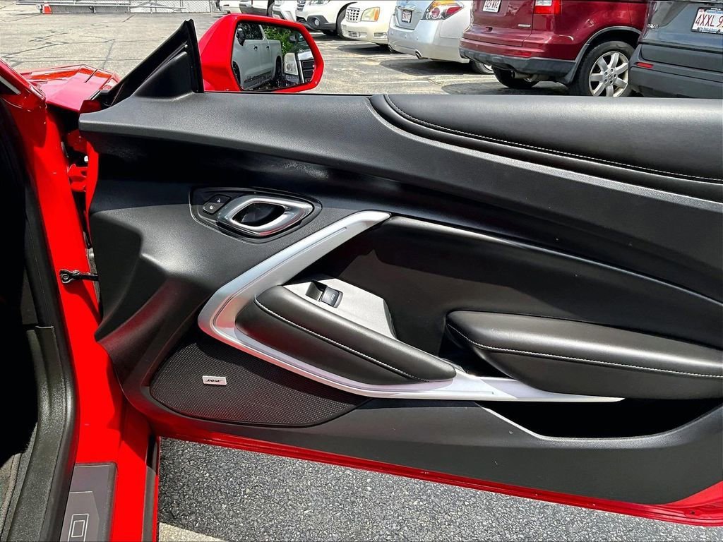 Used 2017 Chevrolet Camaro SS RWD image 12
