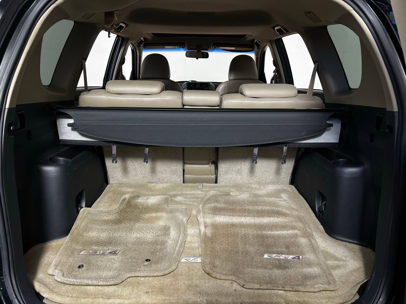 Used 2010 Toyota RAV4 Limited image 25