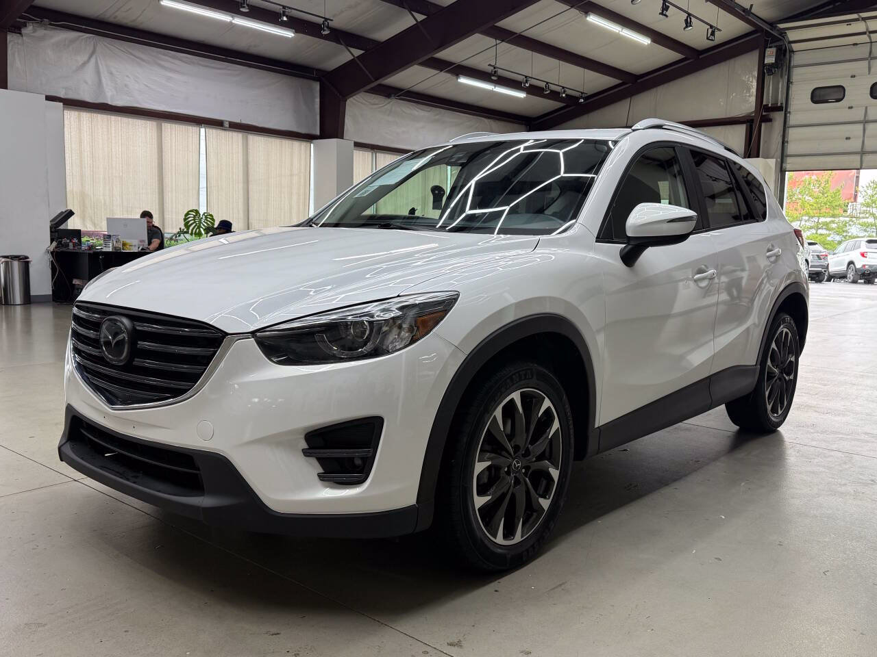 Used 2016 MAZDA CX-5 Grand Touring AWD/4WD image 5