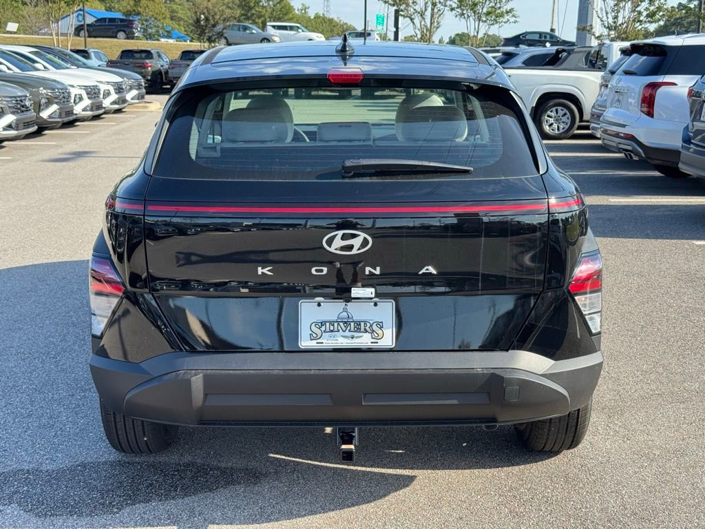 Used 2026 Hyundai Kona SE image 9