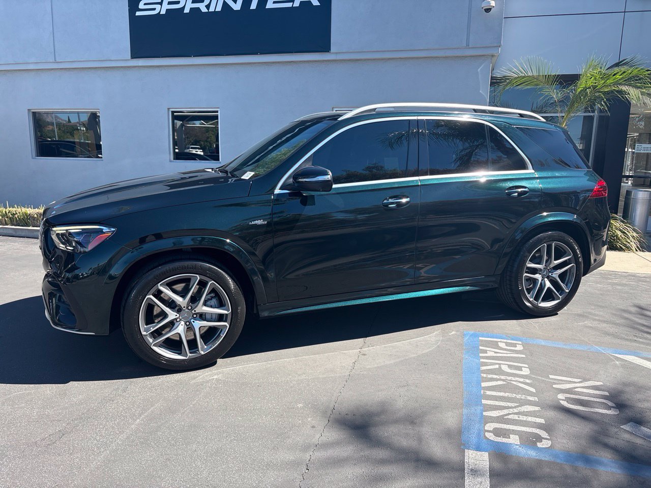 Certified 2024 Mercedes-Benz GLE 53 AMG 4MATIC image 2