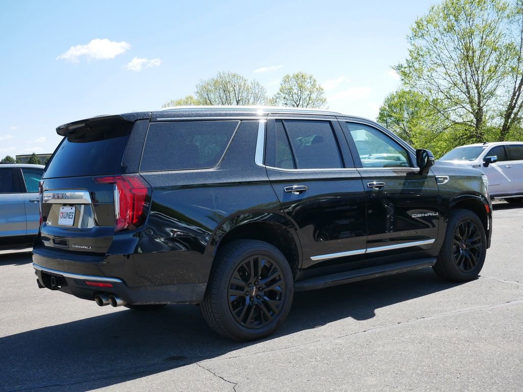 Used 2021 GMC Yukon Denali w/ LPO, Illumination Package AWD/4WD image 10