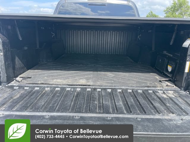 Used 2021 Toyota Tacoma TRD Sport w/ Blackout Package (TMS) AWD/4WD image 43