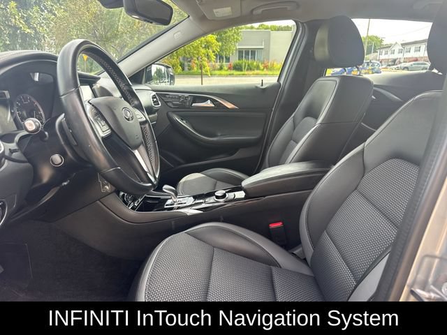 Used 2019 INFINITI QX30 AWD w/ Navigation Package image 15