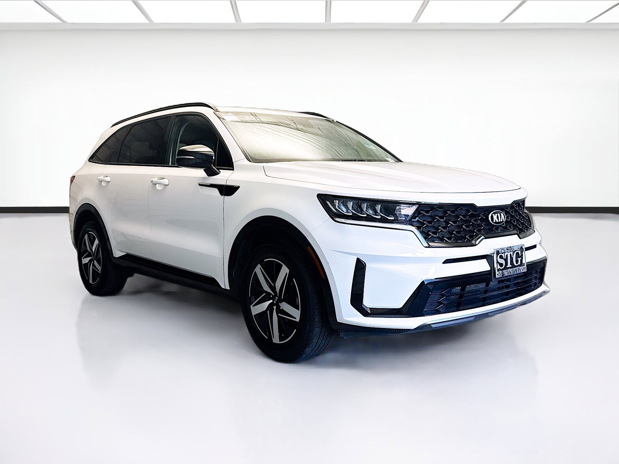 Used 2021 Kia Sorento S FWD image 3