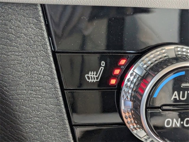 New 2025 Mitsubishi Outlander SE image 23