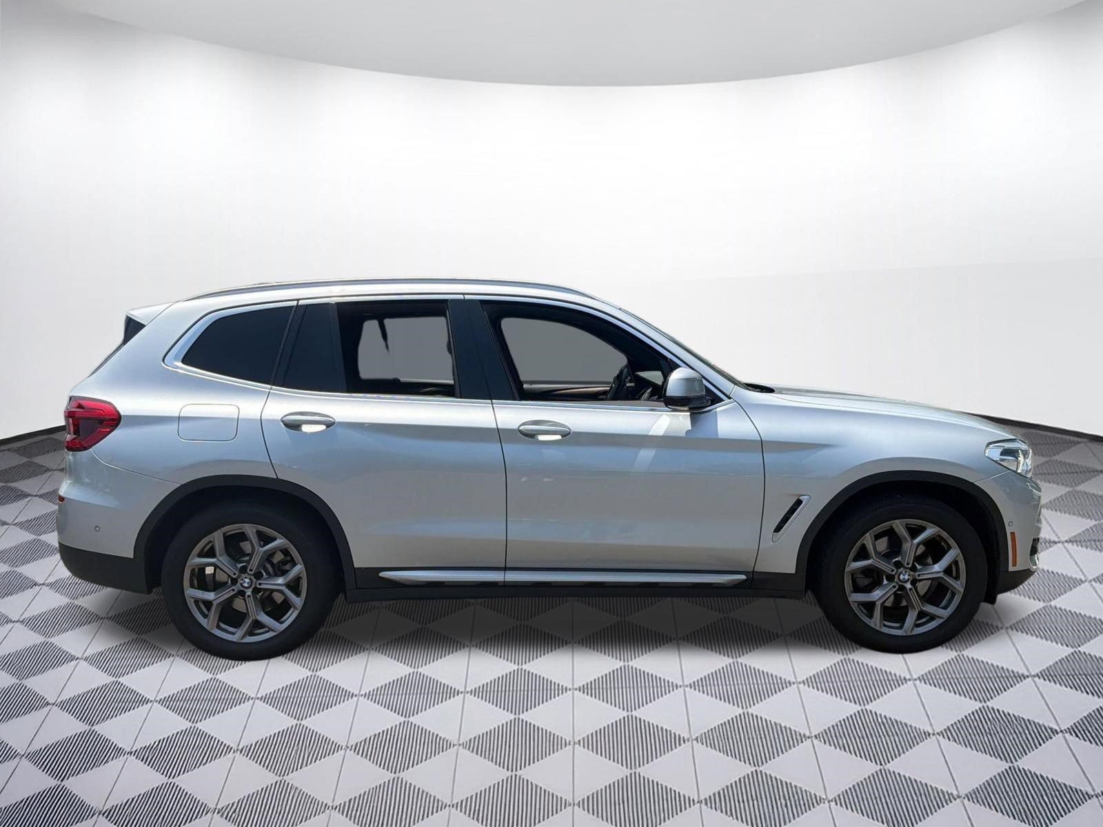 Used 2021 BMW X3 xDrive30i w/ Premium Package AWD/4WD image 8