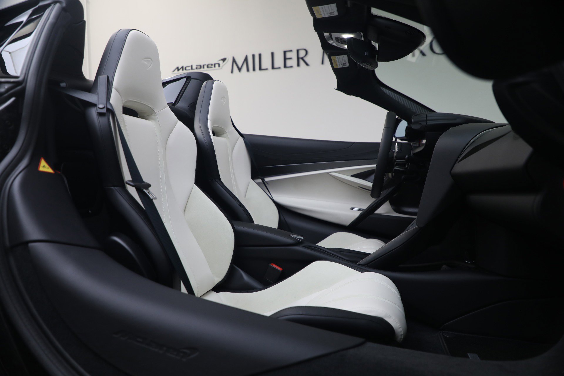 New 2027 McLaren 750S Spider RWD image 31