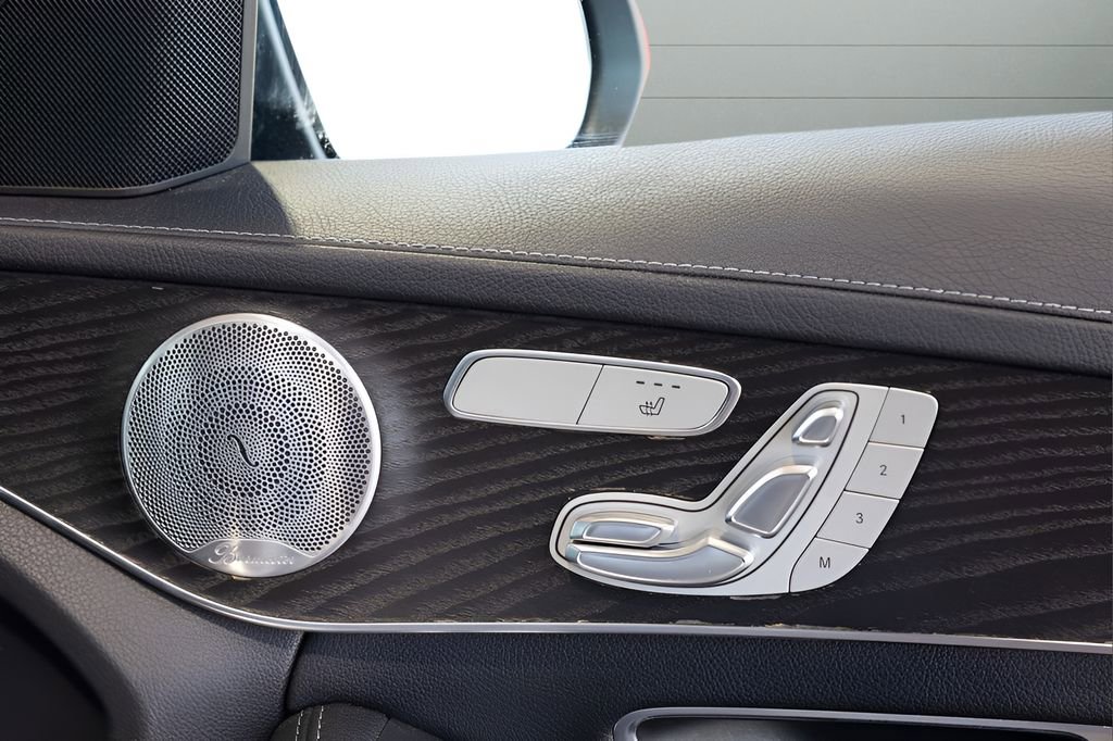 Used 2016 Mercedes-Benz C 450 AMG image 81