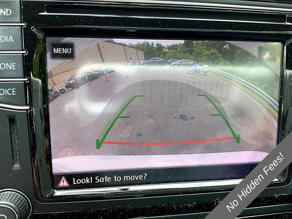 Used 2017 Volkswagen Passat 1.8T R-Line FWD image 17