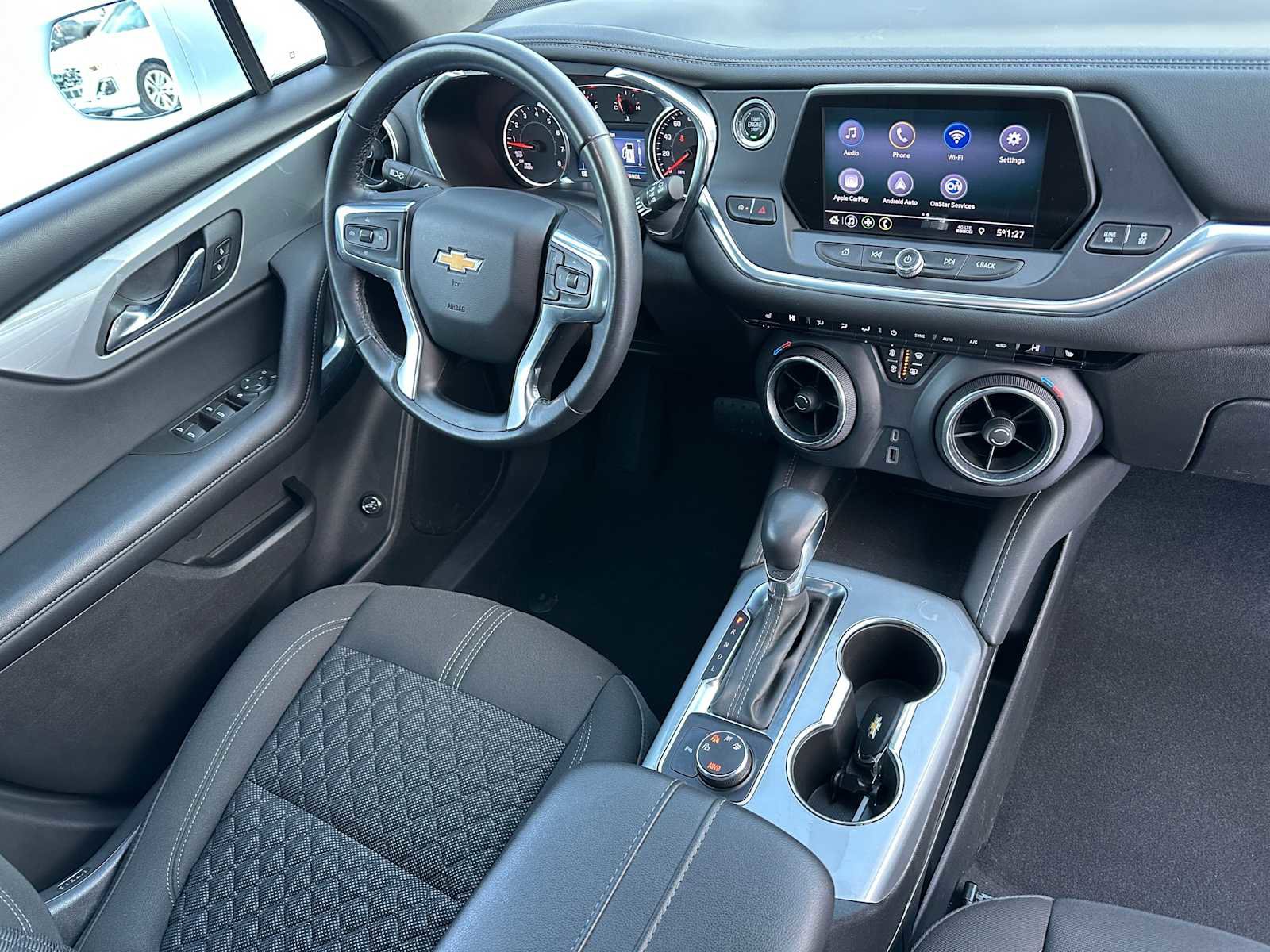 Used 2020 Chevrolet Blazer LT image 11
