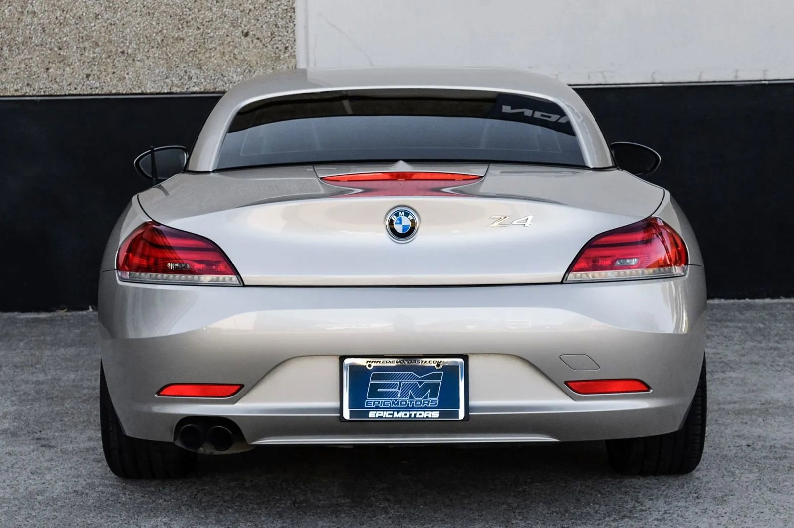 Used 2012 BMW Z4 sDrive28i image 12