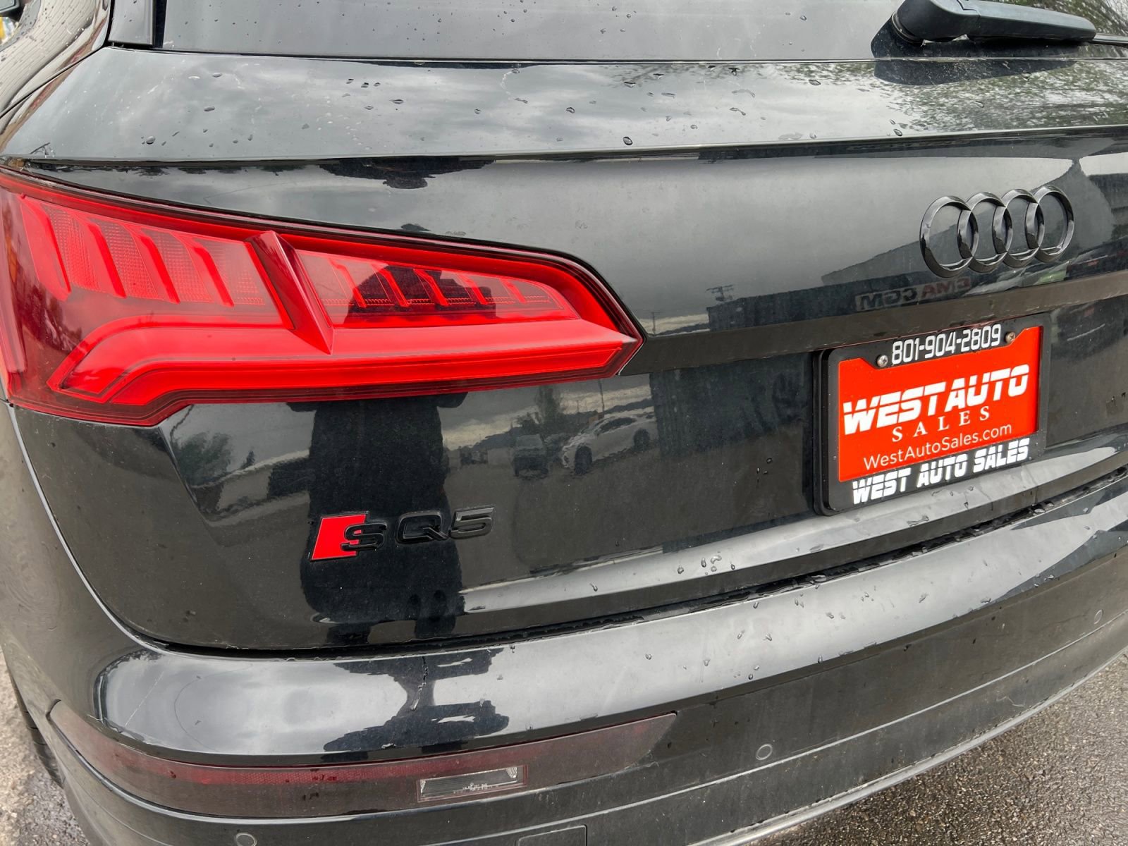 Used 2018 Audi SQ5 Premium Plus w/ S Sport Package AWD/4WD image 32